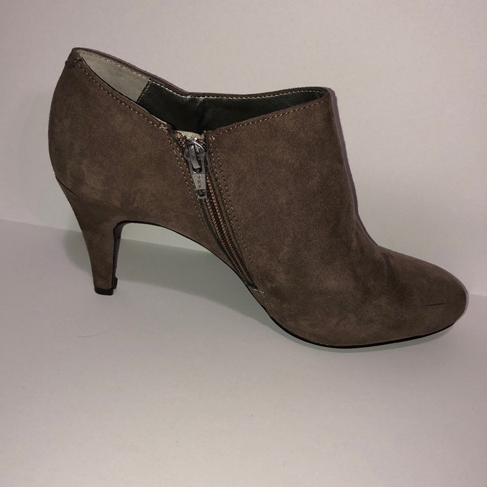 a.n.a Taupe Booties - Picture 3 of 5